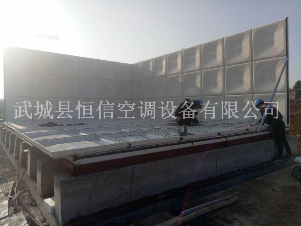 鎮(zhèn)江市潤州區(qū)美的城3期玻璃鋼水箱8*6*3竣工